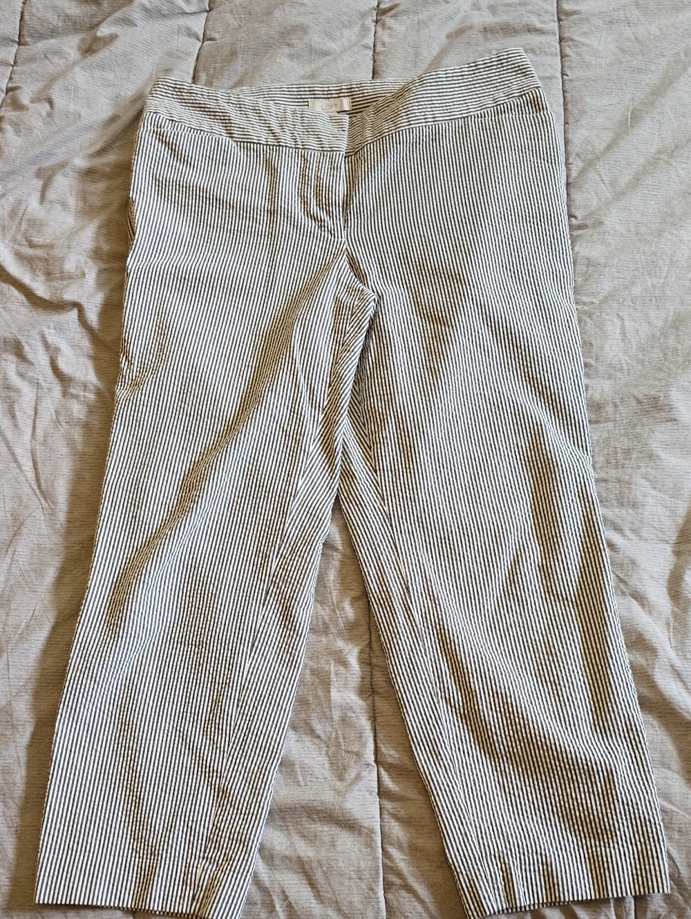 LOFT Gray and White Pinstripe Cropped Seersucker Pant